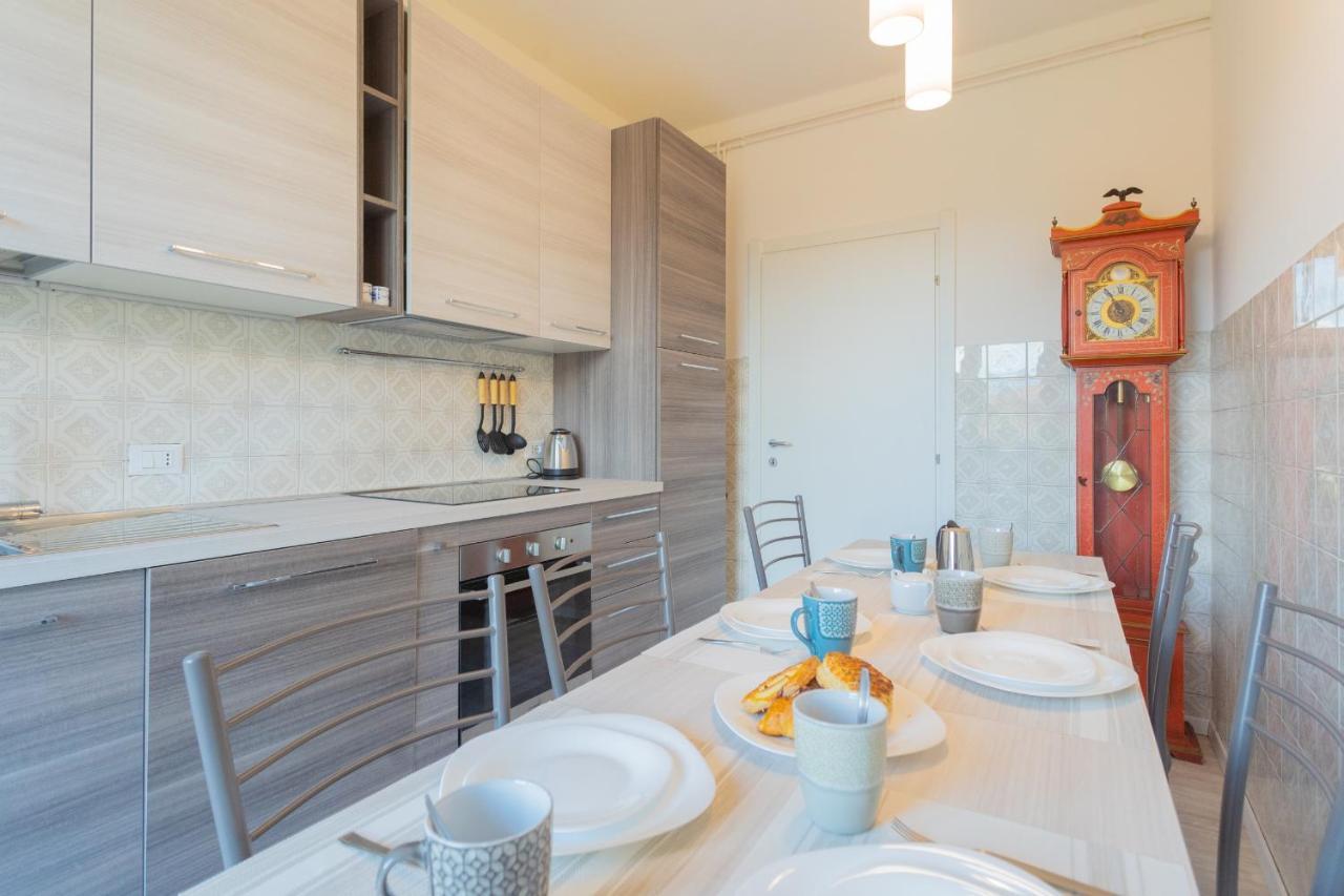 Acqua Chiara Apartment By Rent All Como Донго Екстериор снимка